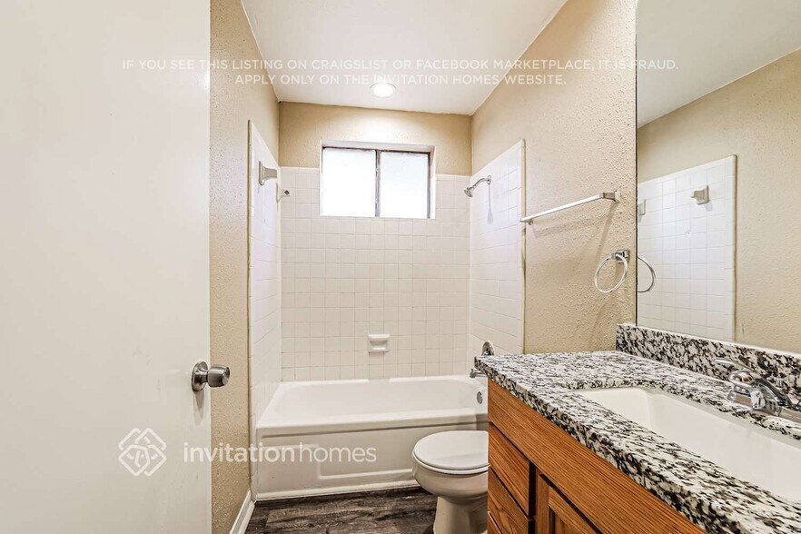 Building Photo - 17318 Shrub Oak Dr