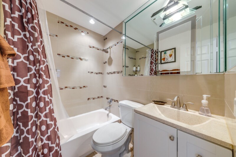 Building Photo - 3609 SW 58th Ave