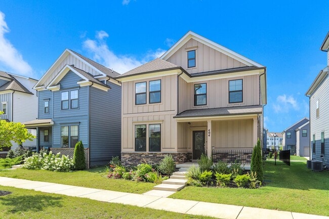 Building Photo - 404 Constellation Ln