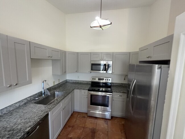 Building Photo - 502 San Gabriel Ct