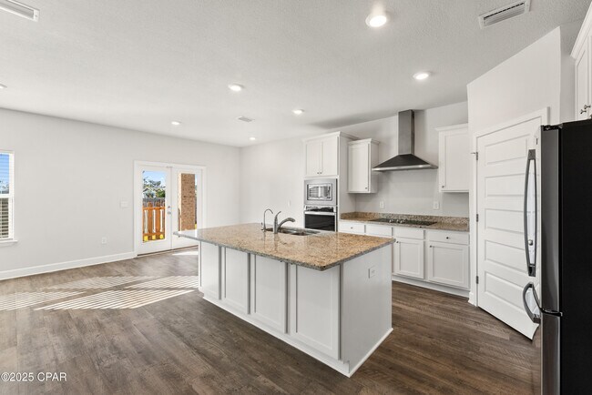 Building Photo - 3000 Rachel Pl