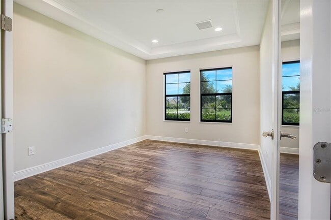 Building Photo - 12859 Satin Lily Dr