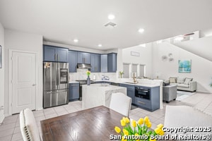 Building Photo - 7526 Boxing Elm