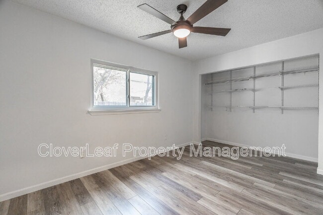 Building Photo - 15410 Wood Sorrel