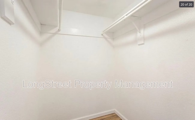 Building Photo - 13027 NE Prescott Dr