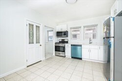 Building Photo - 20 Benner Ave