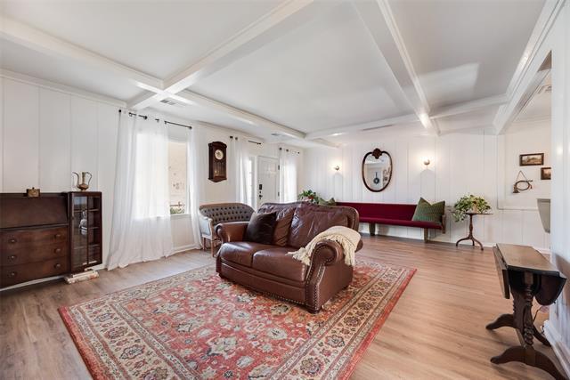 Building Photo - 2216 W Lotus Ave