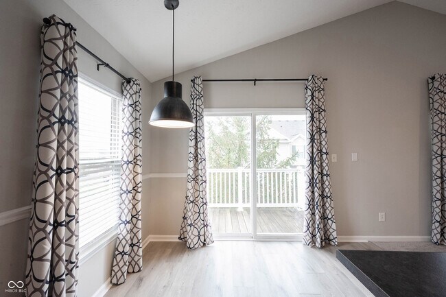 Building Photo - 12215 Pebble St