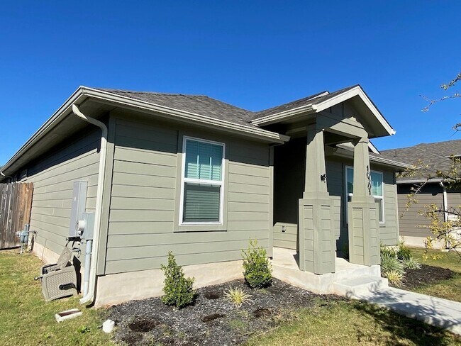 Building Photo - 10301 Mager Ln