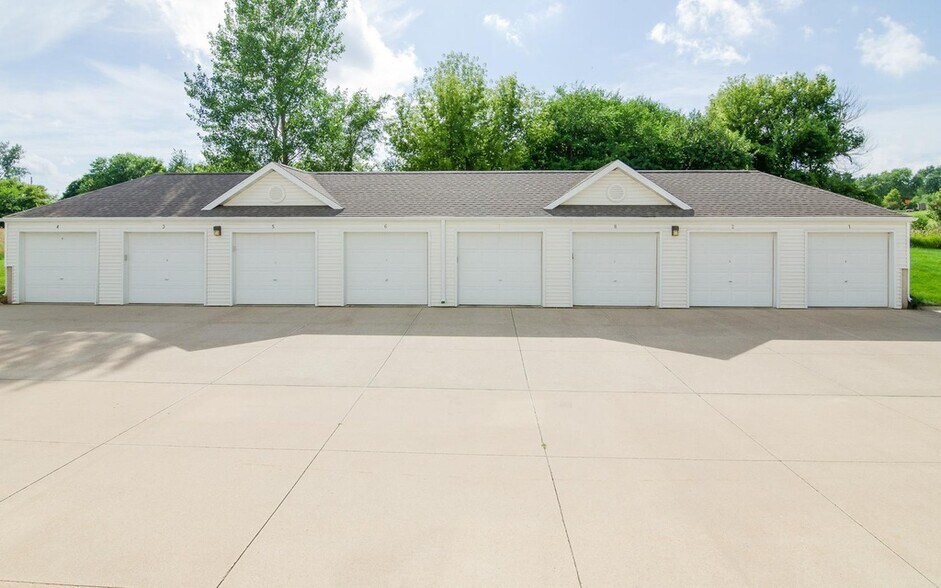 Building Photo - 1230 Murray St NE #5