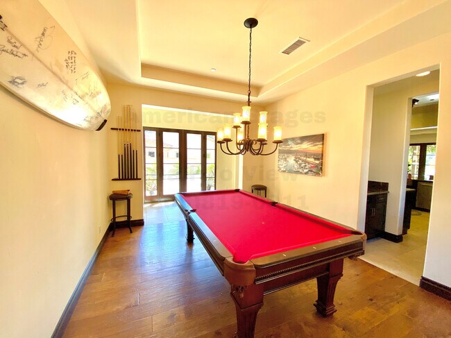 Building Photo - 347 Island Oak Ln