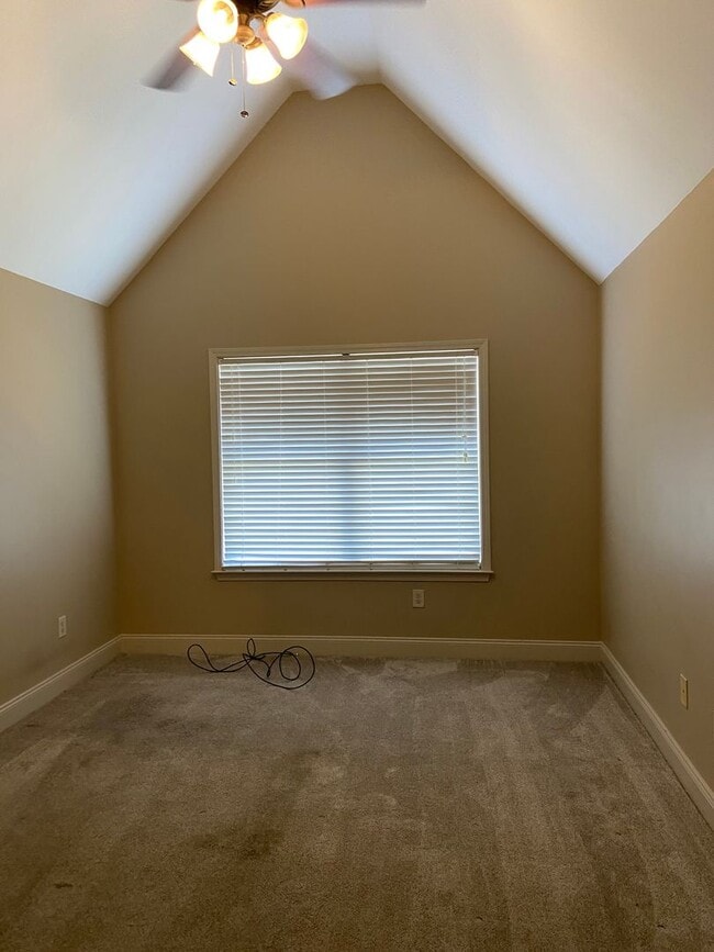 Building Photo - New For Rent in Helena!