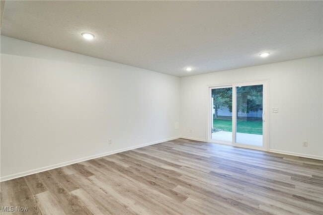 Building Photo - 1713 Blase Nemeth Rd