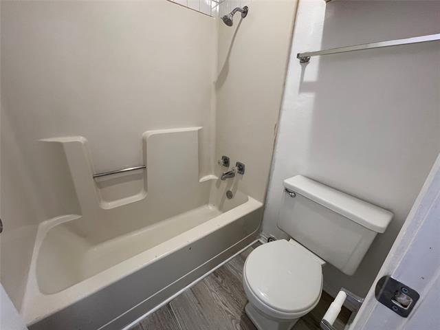 Building Photo - 2424 Sherry St