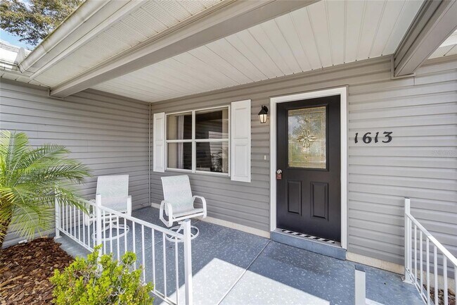 Building Photo - 1613 Cherry Hill Rd