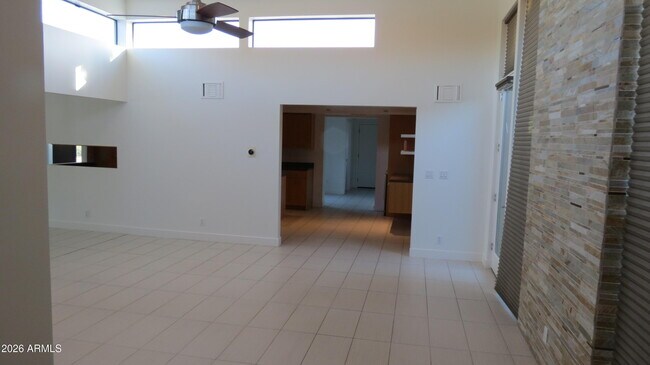 Building Photo - 11440 N 65th St