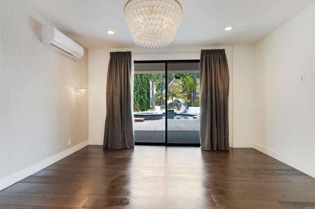 Building Photo - 410 Milagrosa Cir