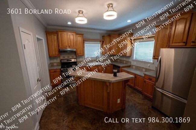 Building Photo - 3601 Borland Rd