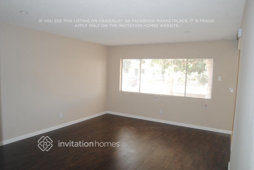 Building Photo - 12351 Poinsettia Ave