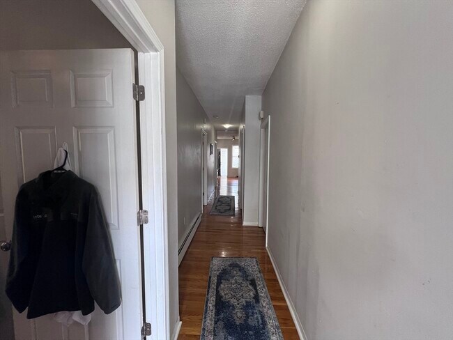 Building Photo - 50 Oliver St