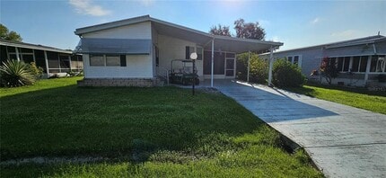 Building Photo - 8410 Wagon Wheel Cir