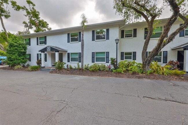 Building Photo - 13125 Wilcox Rd