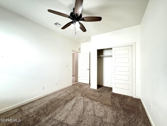 Building Photo - 7792 Enchanted Pk Dr