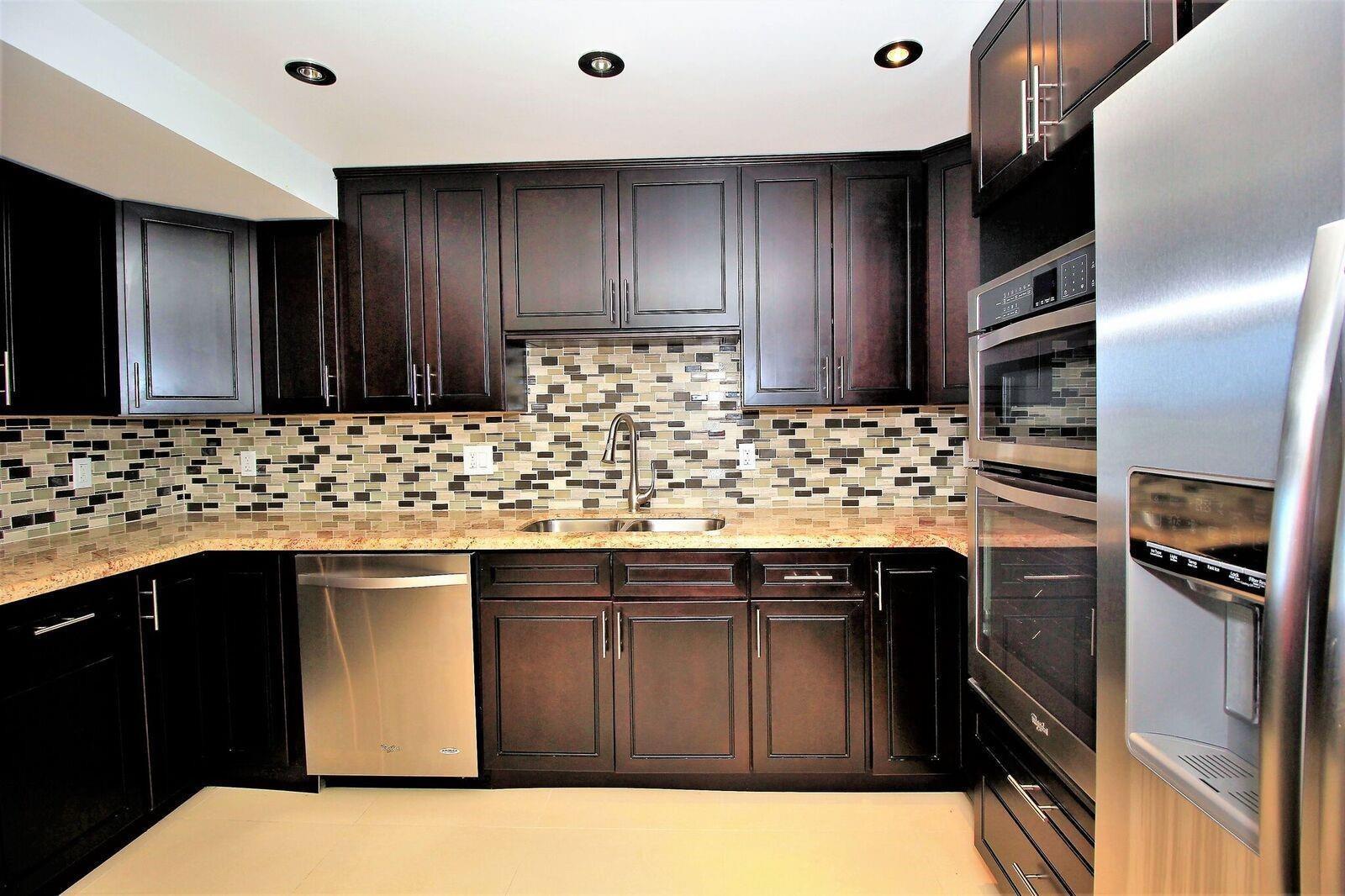 Building Photo - 1360 S Ocean Blvd