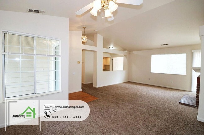 Building Photo - 1117 Grouse Dr
