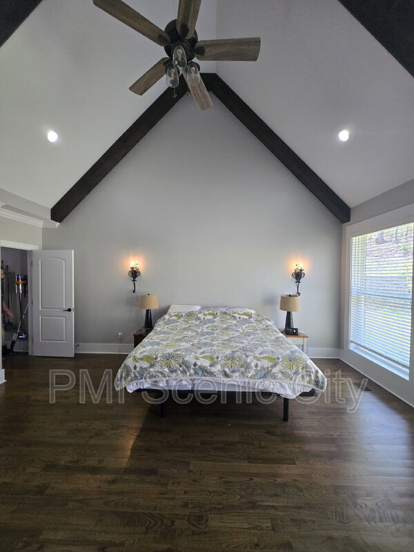 Building Photo - 1780 Windstone Dr
