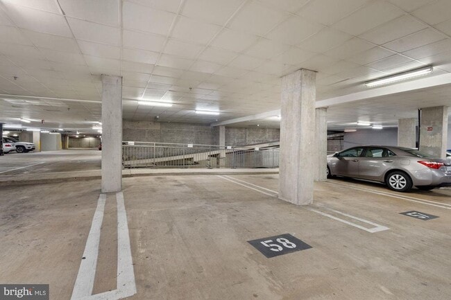 Building Photo - Incredible 11th Floor 2BR/2BA Condo (including reserved garage parking) in Vibrant Mount Vernon T...