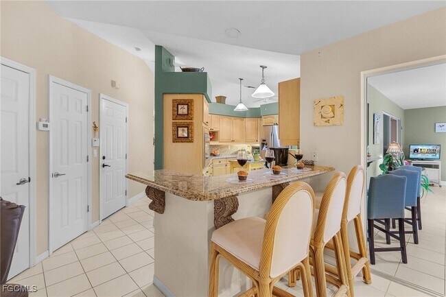 Building Photo - 8549 S Lake Cir