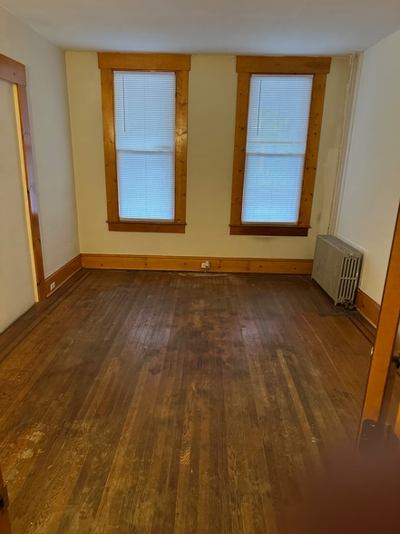 bedroom - 3123 Mareco Ave