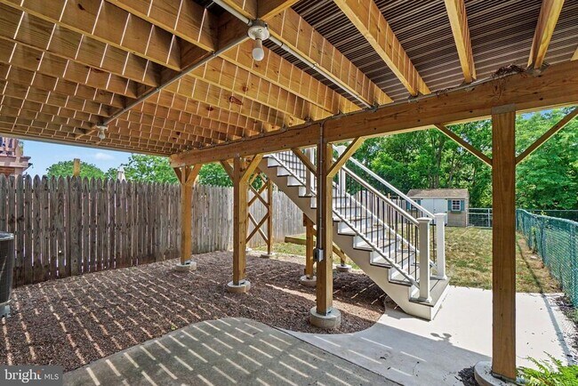 Building Photo - 335 Cindy Dr