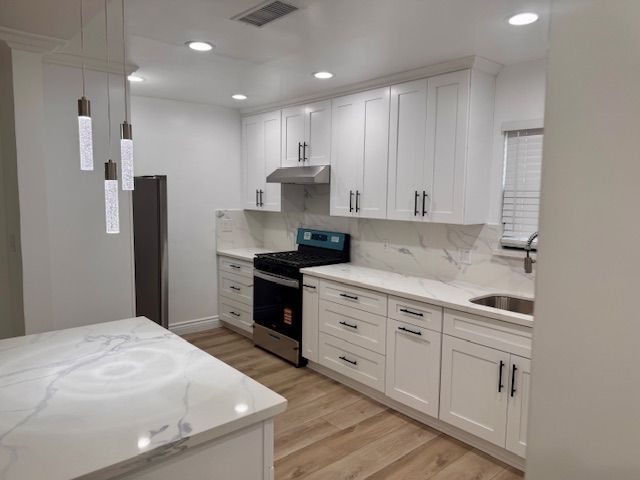 Building Photo - 9947 Norwich