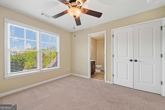Building Photo - 2180 Hilltop Overlook Way