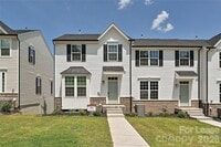 Building Photo - 7637 Griffins Gate Dr SW