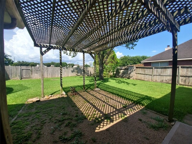 Building Photo - 7610 Broken Oak Ln