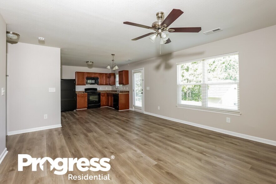 Building Photo - 2728 Maybrook Crossing Dr