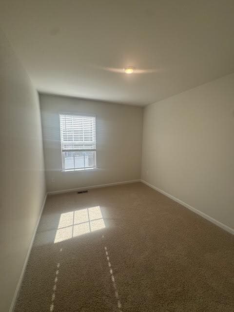 Building Photo - REDUCED PRICE & 1/2 Off First Month's Rent with move-in by 1/31/2026 "Spacious 3-Bedroom Townhous...