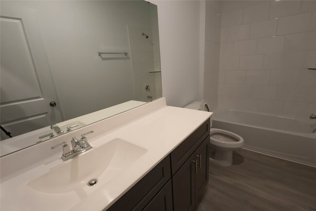 Building Photo - 14894 Ash Landing Dr