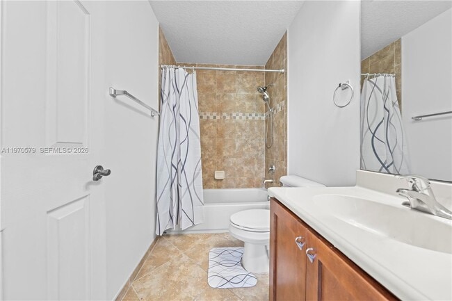 Building Photo - 5905 Abbey Rd