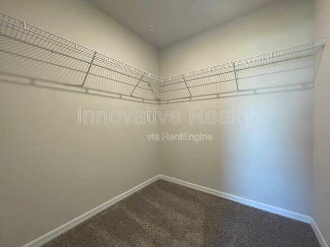 Building Photo - 2548 Sweet Viburnum Wy