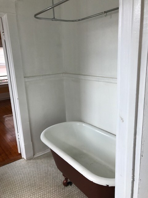 Building Photo - 117 N Robinson St