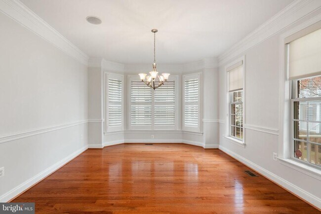 Building Photo - 9185 Topaz St