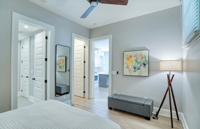 Building Photo - 874 Durant Pl NE