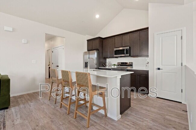 Building Photo - 2702 Barnstormer St