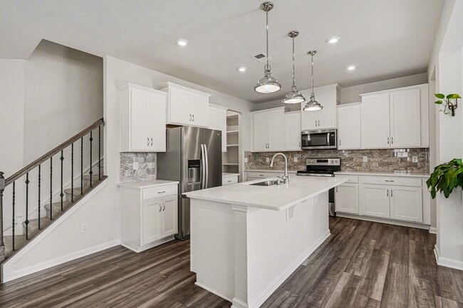 Building Photo - 8109 Overmeadow Ln