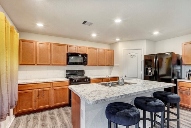 Building Photo - 2542 White Bluff Ln