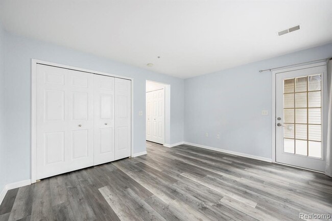 Building Photo - 28139 Carlton Way Dr